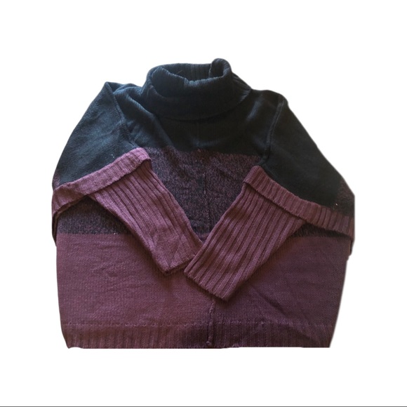 Burgundy and black sweater. - Picture 1 of 1